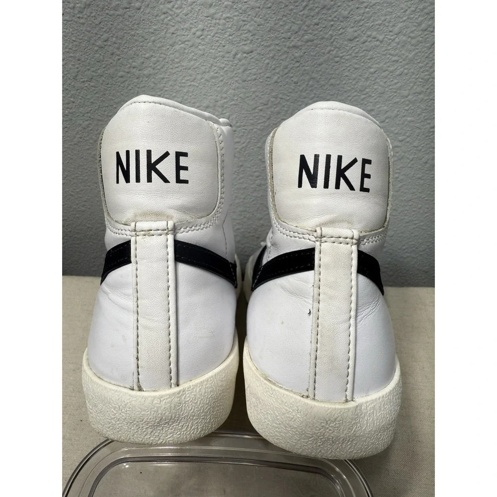 Nike Blazer Mid 77 Womens 8 White Black‎ CZ1055-100